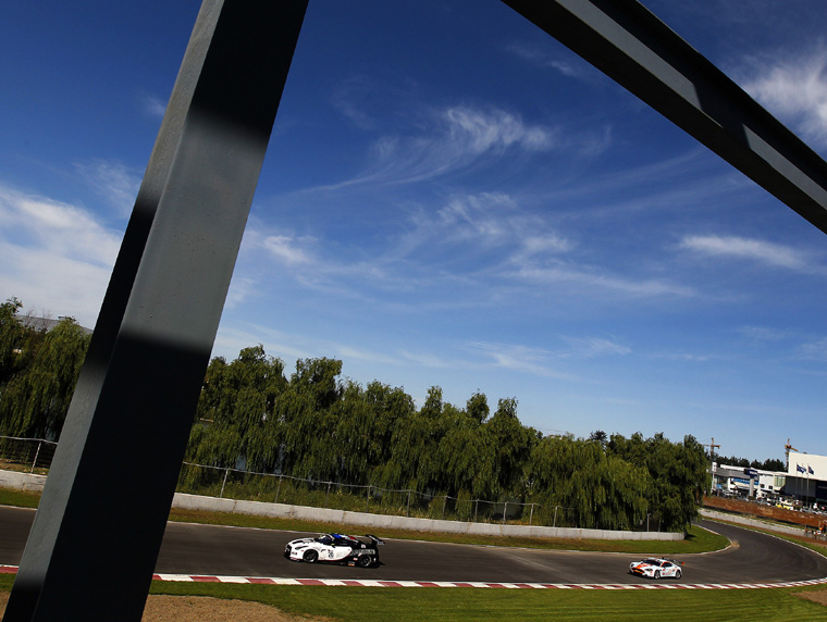 Nissan GT-R Race Scene Picture